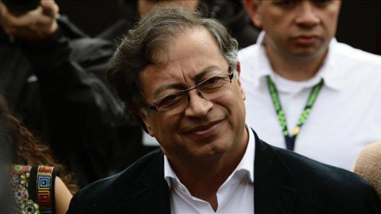 Kolombiya Cumhurbaşkanı Petro, "İsrail ile dış ilişkileri askıya aldığını" duyurdu