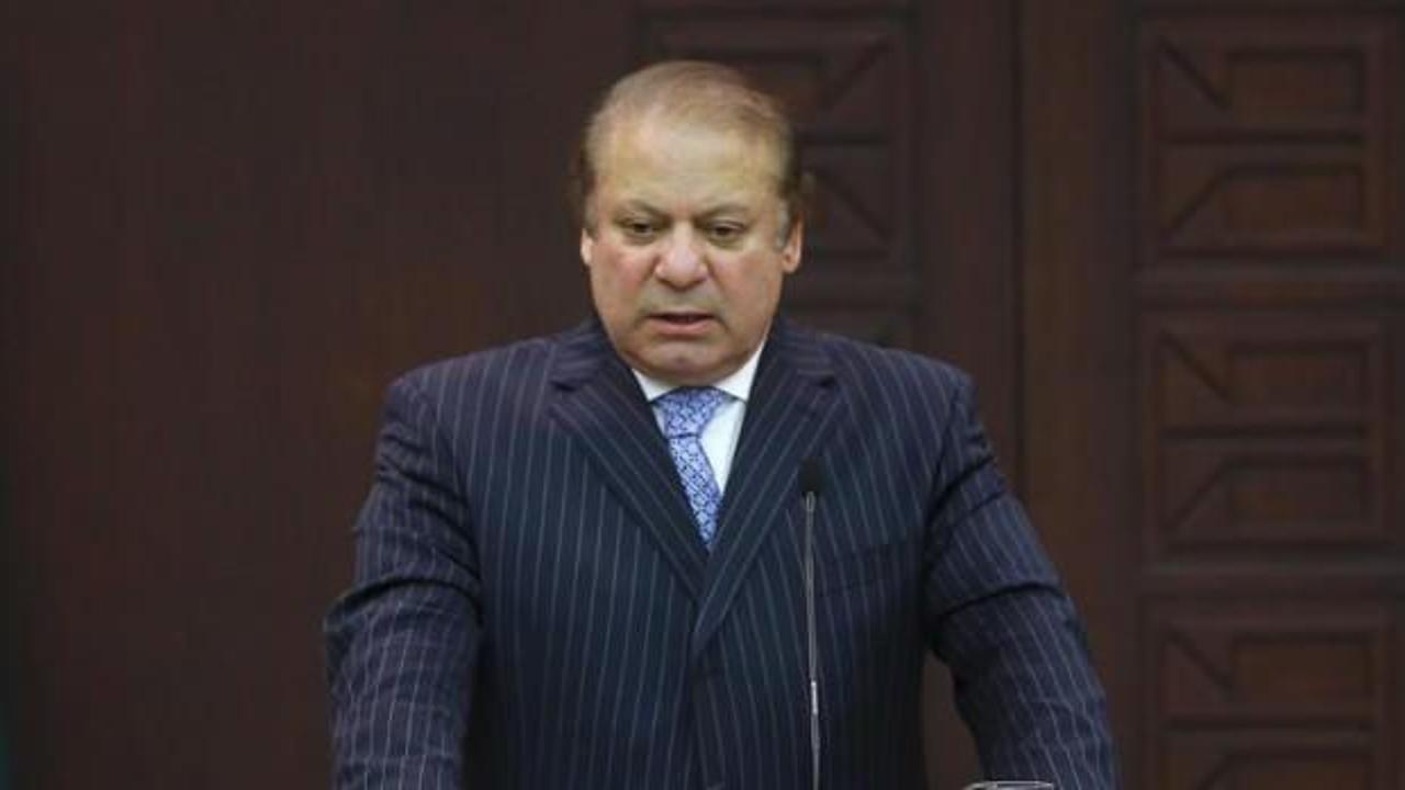 Navaz Şerif 4 yıl sonra &uuml;lkesine d&ouml;nd&uuml;