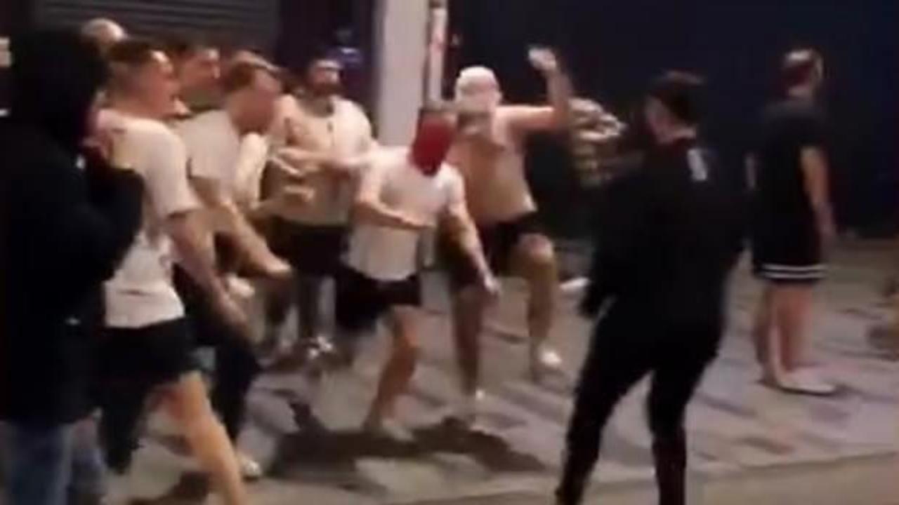 Bayern M&uuml;nih taraftarı Taksim'i birbirine kattı: 5 yaralı