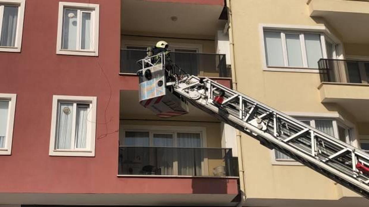 Bursa'da 10 katlı apartmanda yangın çıktı: 6 kişi kurtarıldı