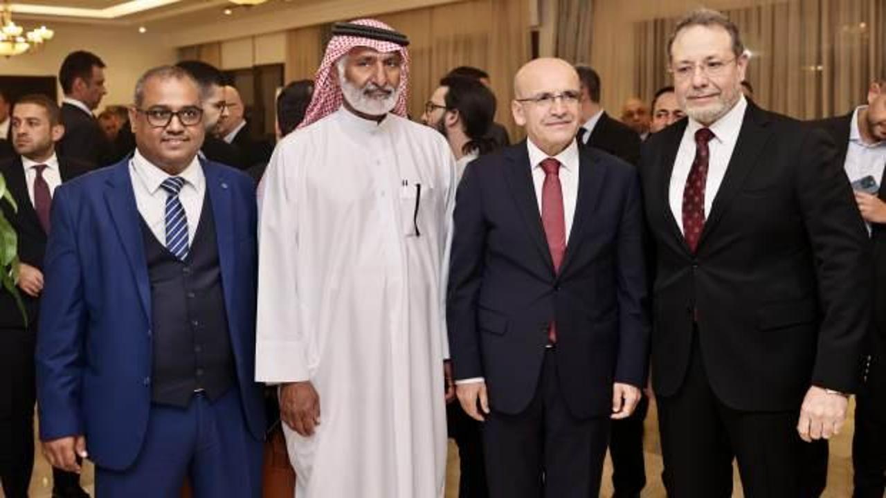 Mehmet Şimşek, Doha'da yatırım toplantısına katıldı