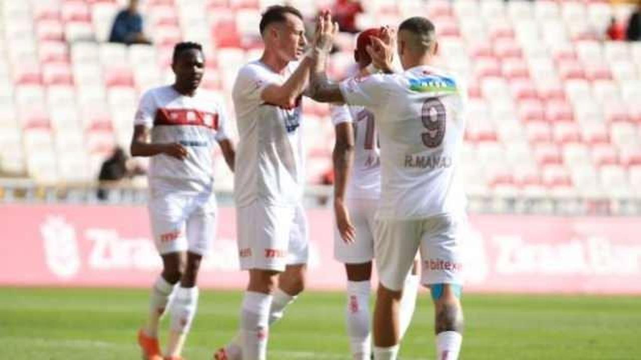 Sivasspor kupada 4 golle turladı