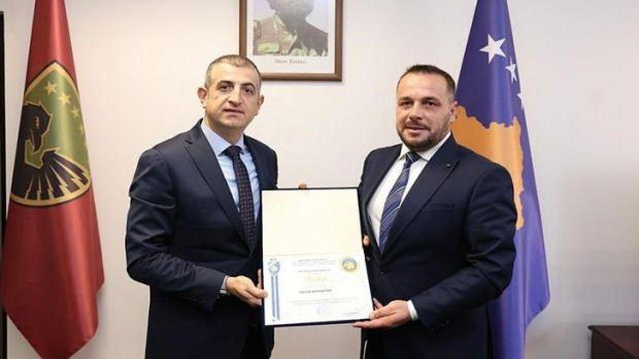 Baykar Genel Müdürü Haluk Bayraktar’a Kosova'dan 'üstün hizmet' madalyası