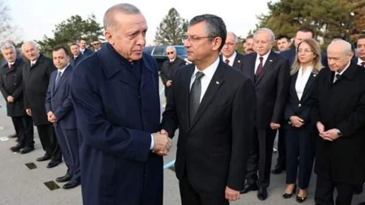 Cumhurbaşkanı Erdoğan ve Özel'den ilk karşılaşma!