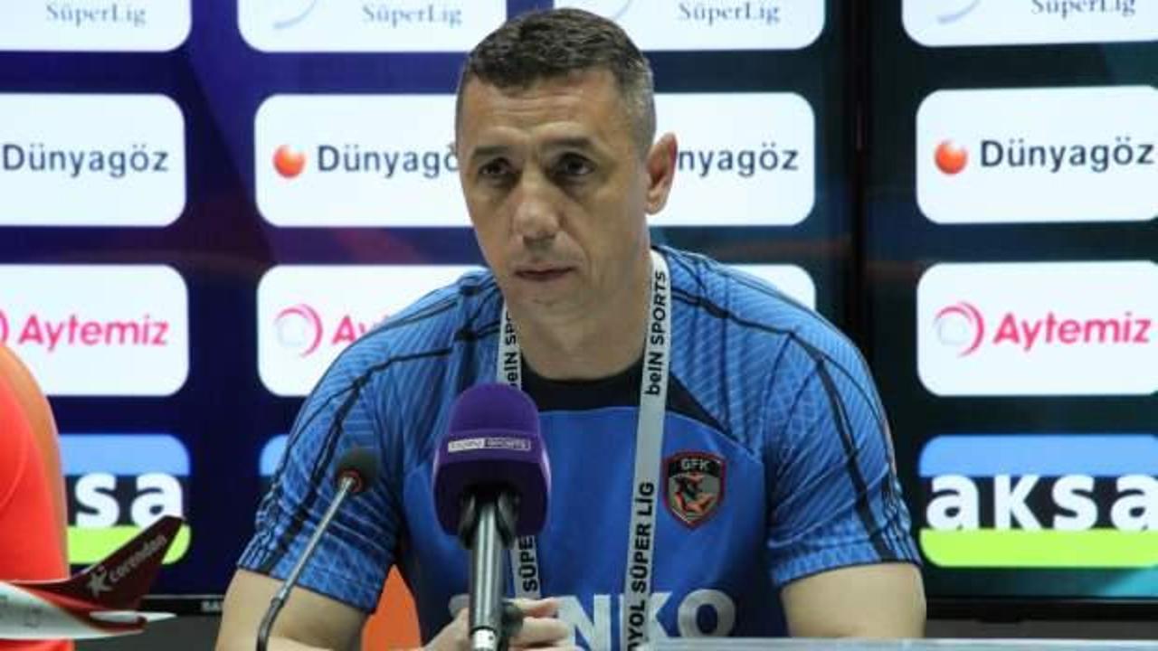 Gabriel Margarit Alanyaspor galibiyeini Rumence s&ouml;zlerle değerlendirdi