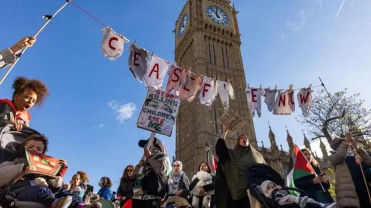 Londra bugüne kadarki en büyük Filistin yürüyüşüne hazırlanıyor