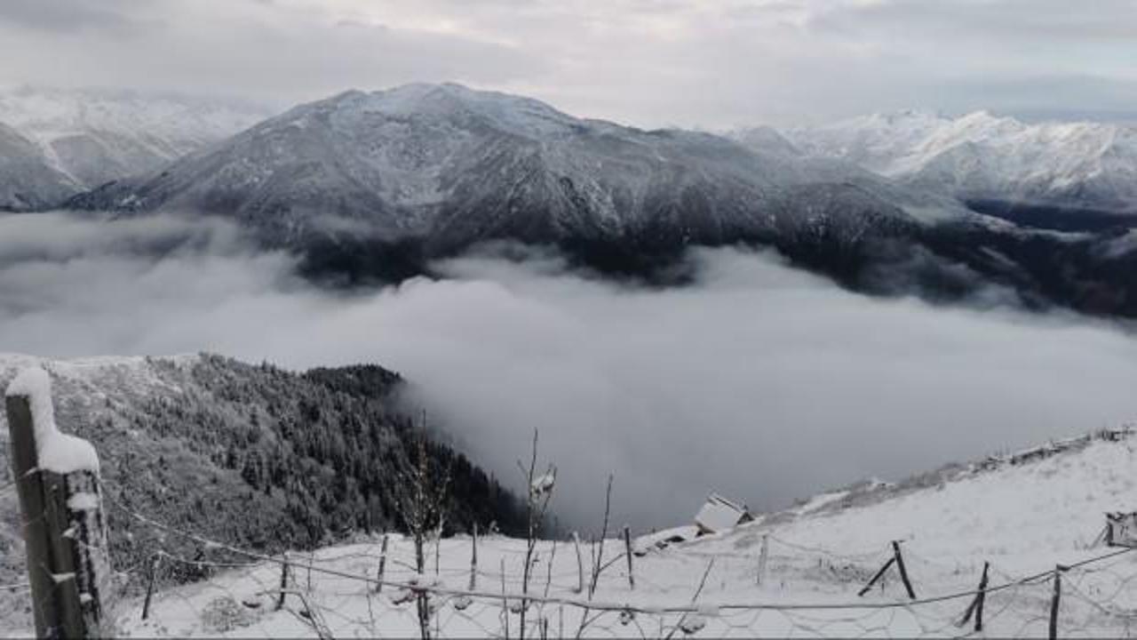 Rize'nin y&uuml;ksek kesimleri beyaza b&uuml;r&uuml;nd&uuml;