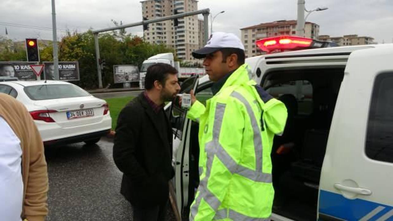 Devrilen ara&ccedil;tan burnu bile kanamadan &ccedil;ıktı