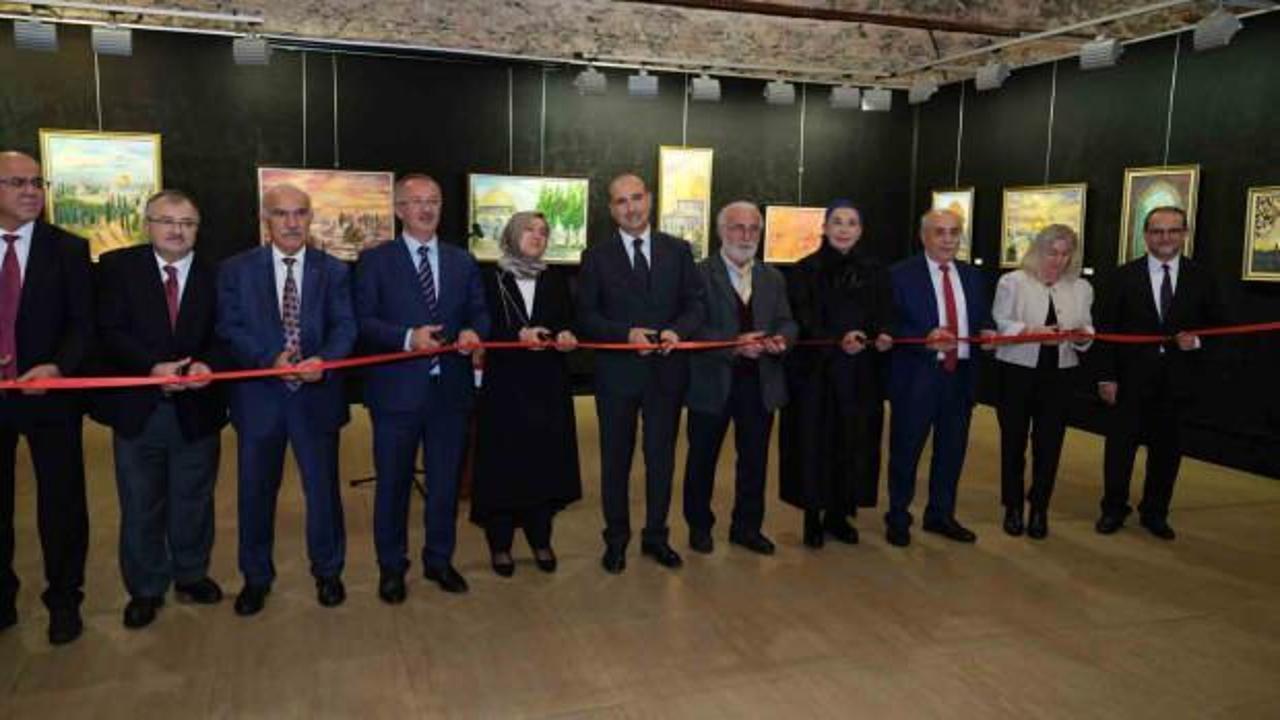 ‘Kudüs, Taşlar ve Kuşlar’ sergisi Dolmabahçe Sanat Galerisi’nde açıldı
