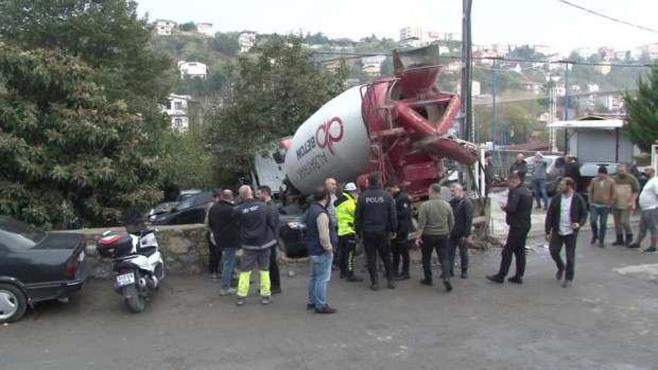 İstanbul'da beton mikseri 7 aracı ezdi