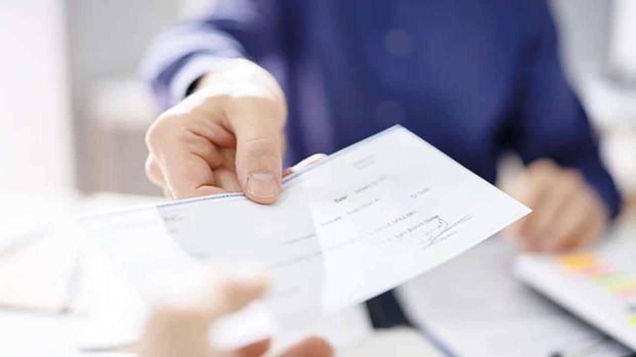 Karşılıksız &ccedil;ek oranı iki yılın zirvesinde