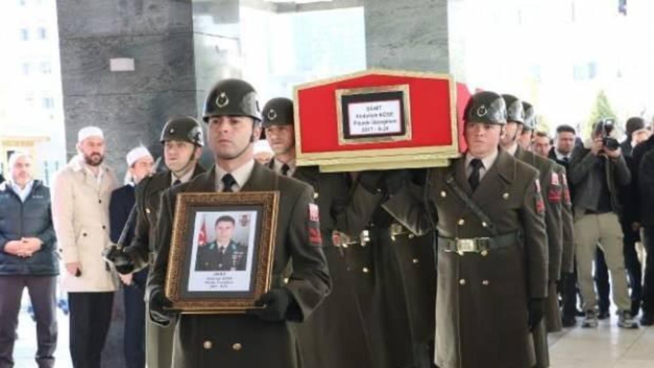 Şehit &Uuml;steğmen Abdullah K&ouml;se, son yolculuğuna uğurlandı