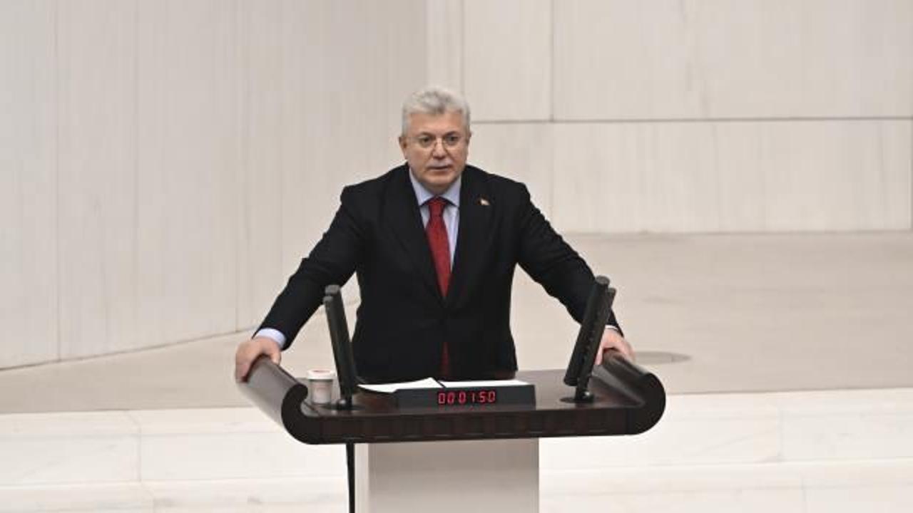 AK Partili Akbaşoğlu&rsquo;ndan HEDEP&rsquo;e sert tepki: K&uuml;rtlerin d&uuml;şmanı PKK&rsquo;dır!