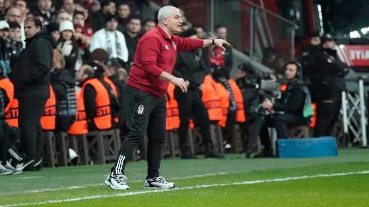 Beşiktaş Rıza Çalımbay'la ilk kez kaybetti