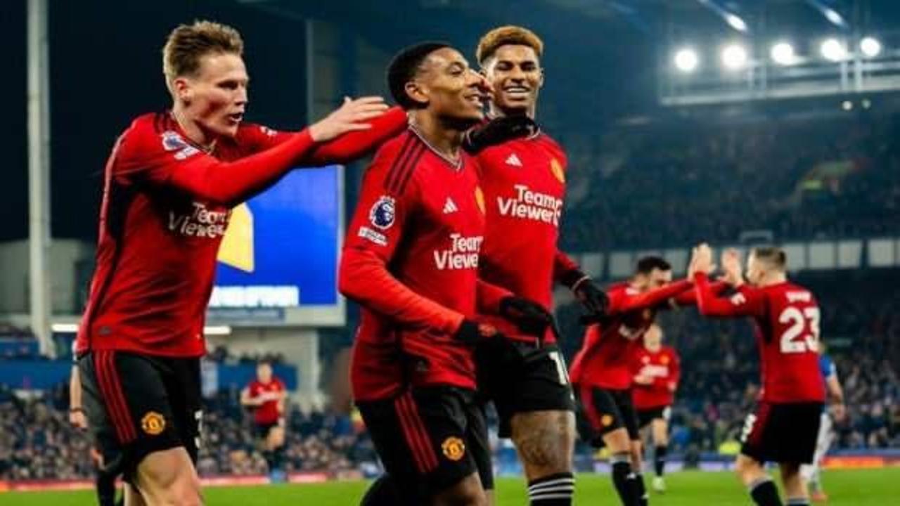 Manchester United 7 eksikle Galatasaray karşısında