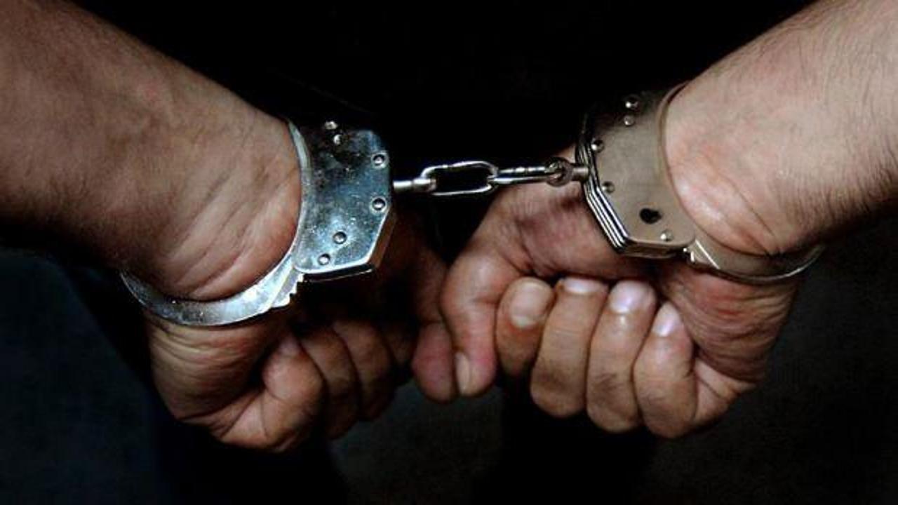 Akaryakıt istasyonu çalışanını darbeden 2 zanlı tutuklandı