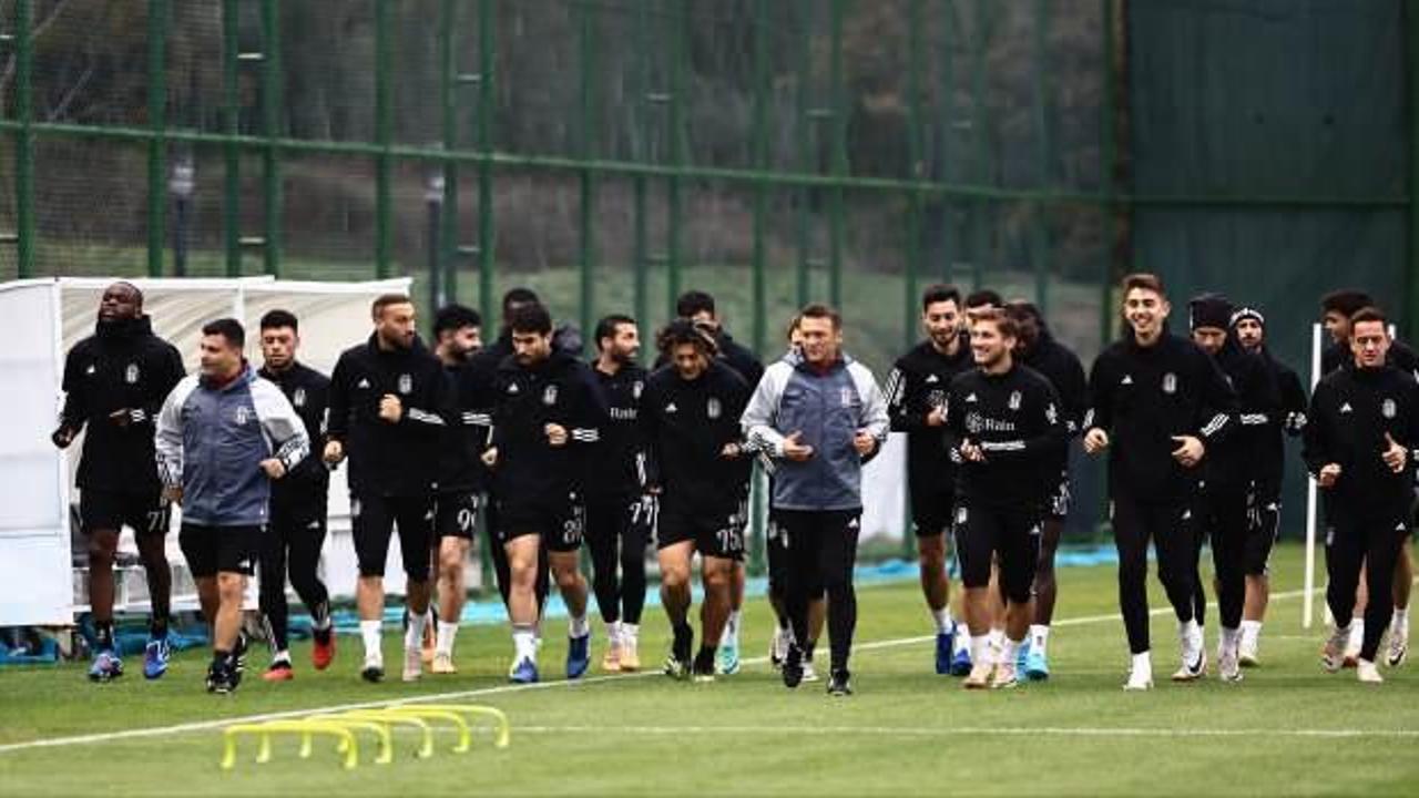 Beşiktaş'ta, Fenerbahçe derbisi öncesi 4 eksik 1 şüpheli!