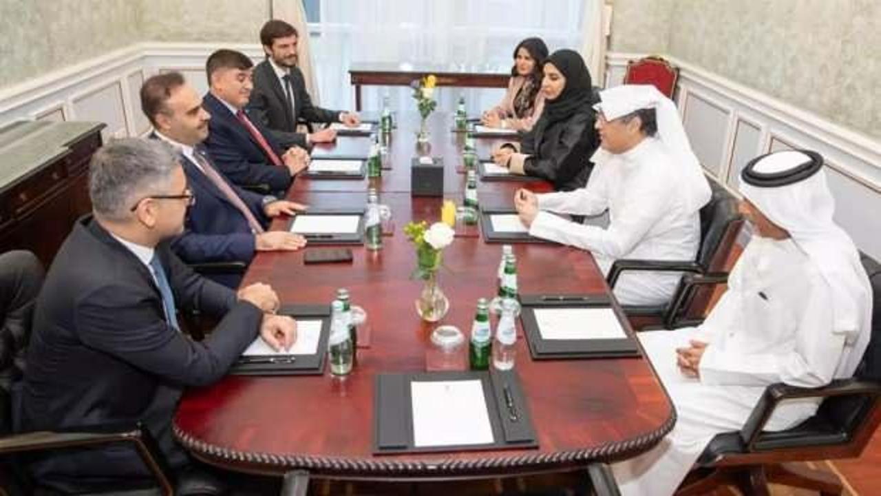 Doha'da Türkiye-Katar arasında ilk imzalar atıldı