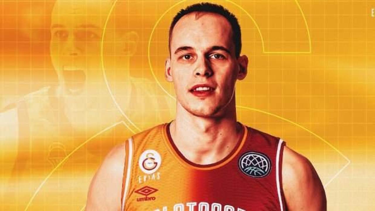 Galatasaray'a Slovenyalı oyun kurucu! 1+1 yıllık sözleşme
