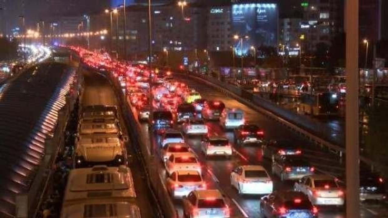 İstanbul'da trafik çilesi!