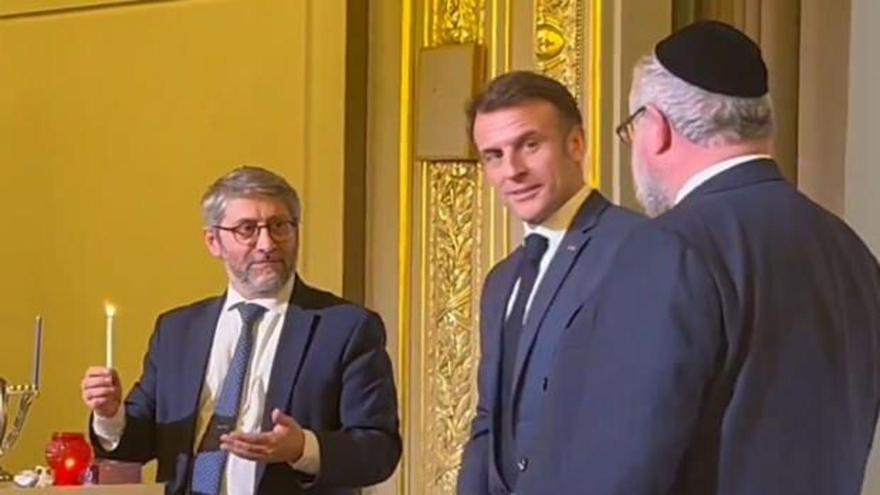 Macron'a laiklik tepkisi: Saraydaki dini tören kriz çıkardı
