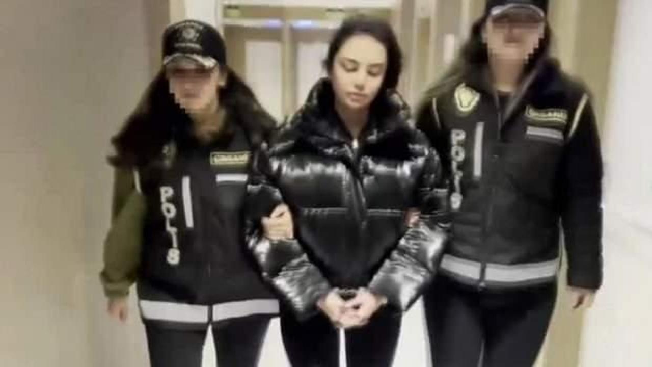 G&ouml;zaltına alınan sosyal medya fenomeni Ece Ronay'ın telefonu inceleniyor