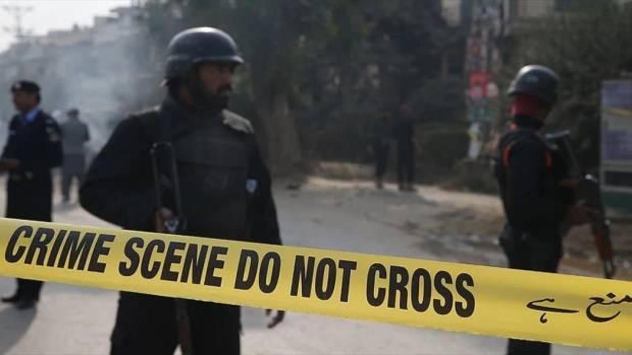 Pakistan'da kanlı gelişme: 25 asker öldü, 27 militan öldürüldü