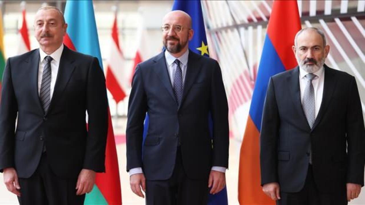 Paşinyan'dan olası Azerbaycan-Ermenistan barış anlaşmasına yeşil ışık