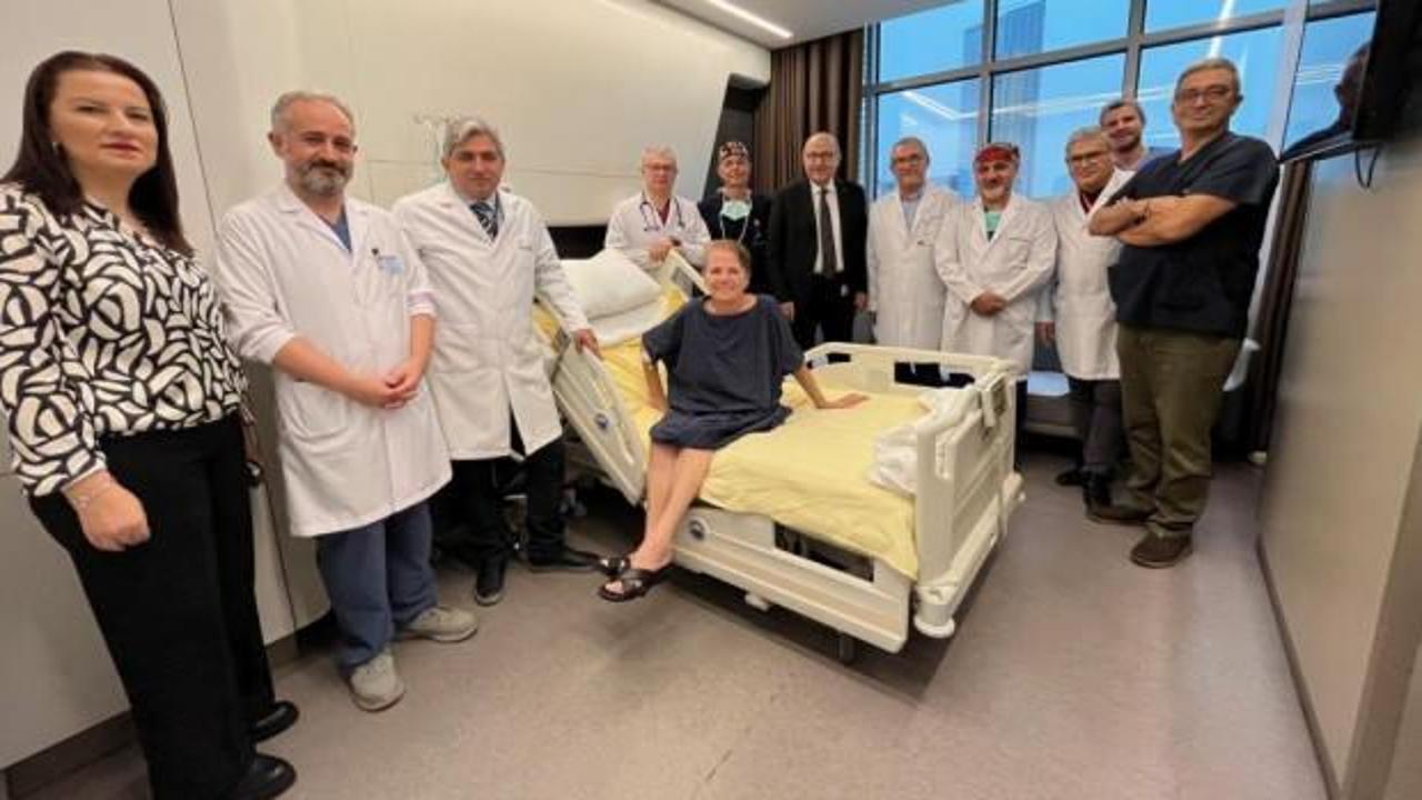 &Ouml;ks&uuml;r&uuml;k şikayetiyle gitti, 100 binde bir g&ouml;r&uuml;len t&uuml;m&ouml;r &ccedil;ıktı