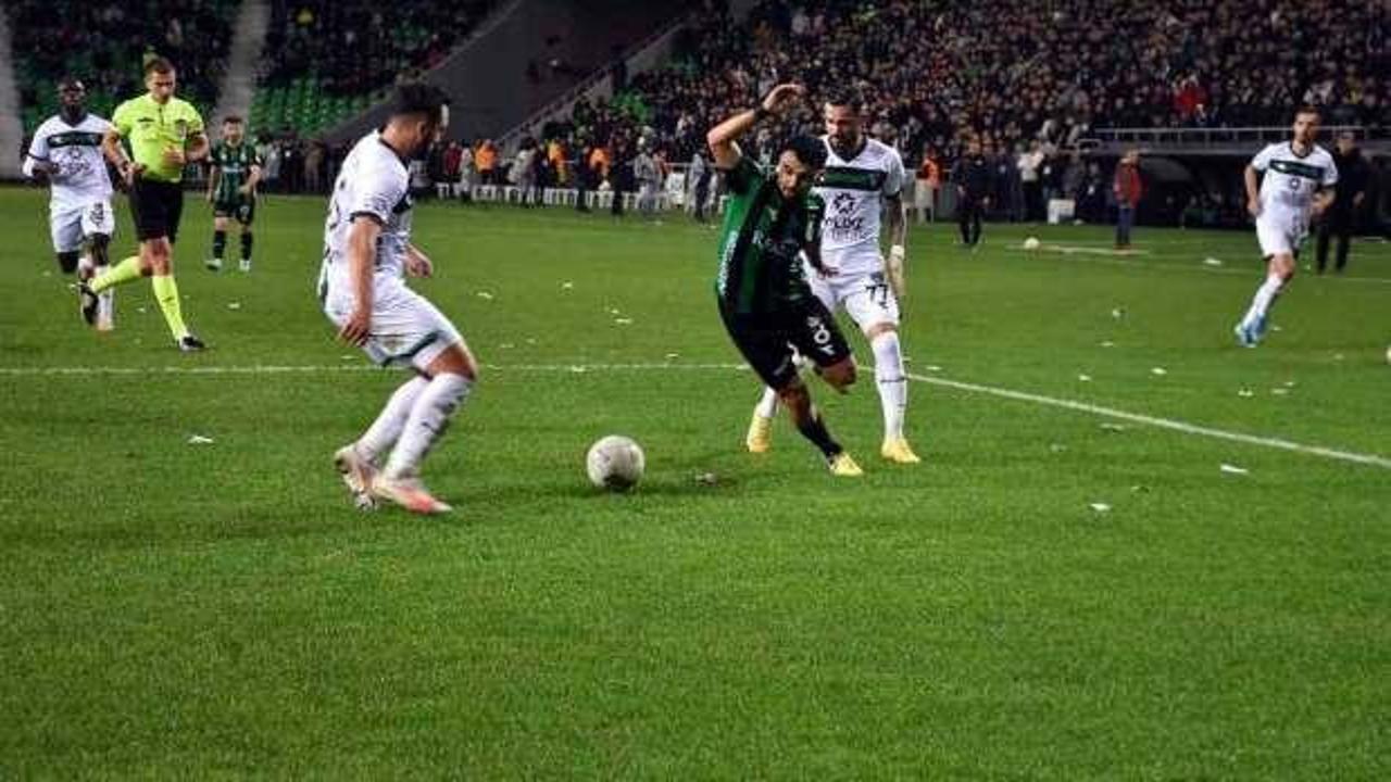 Sakaryaspor Kocaelispor'u 3 golle yıktı