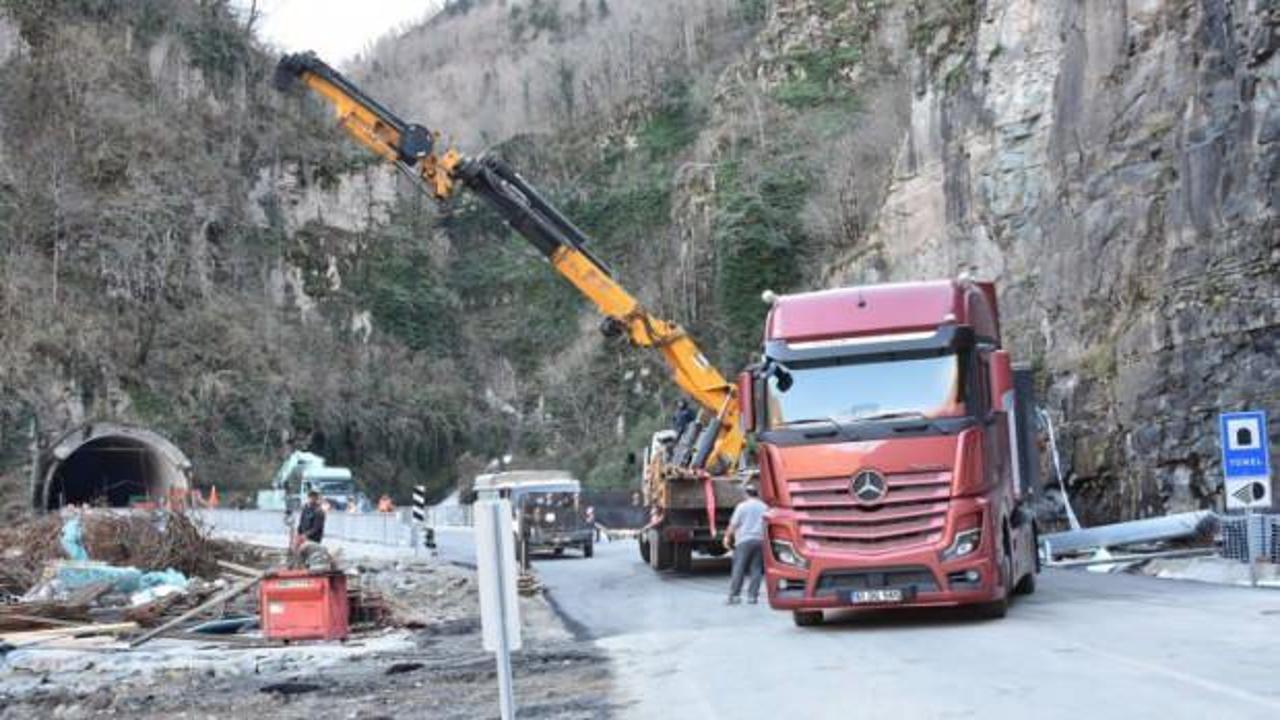 Kapalı olan Karadeniz-Akdeniz yolu yeniden ulaşıma açıldı