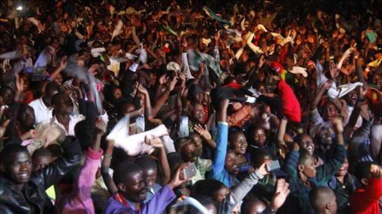 Uganda'da yeni yıl kutlamalarında izdiham çıktı! Çok sayıda ölü var