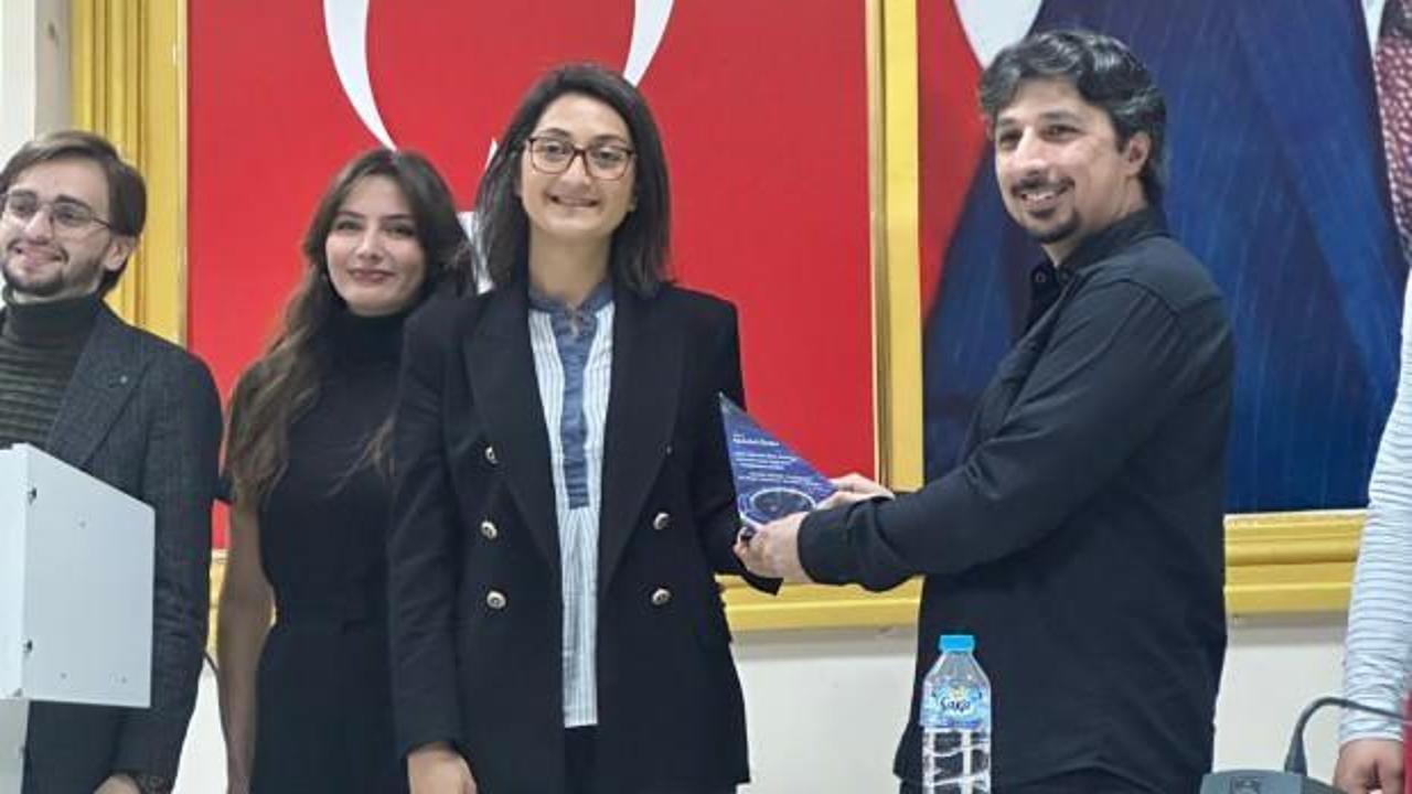 Bilişim Vadisi'nden Silikon Vadisi'ne s&ouml;yleşisi Yalova &Uuml;niversitesi'nde ger&ccedil;ekleştirildi