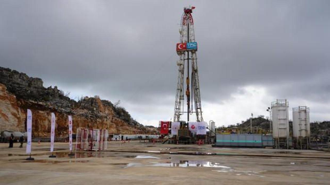 Gabar'da petrol &uuml;retimi 70 bin varilin &uuml;zerine &ccedil;ıktı! Umut ve değişimin merkezi oldu