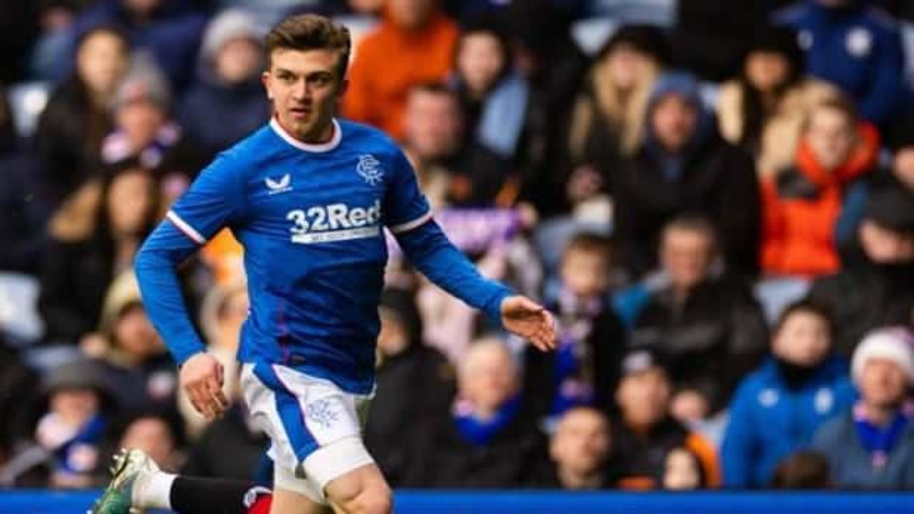 Rıdvan Yılmaz, S&uuml;per Lig'e geri d&ouml;n&uuml;yor! 3+1 yıllık anlaşma...