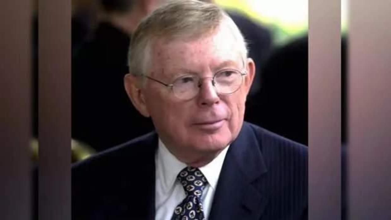 &Uuml;nl&uuml; medya patronu hayatını kaybetti