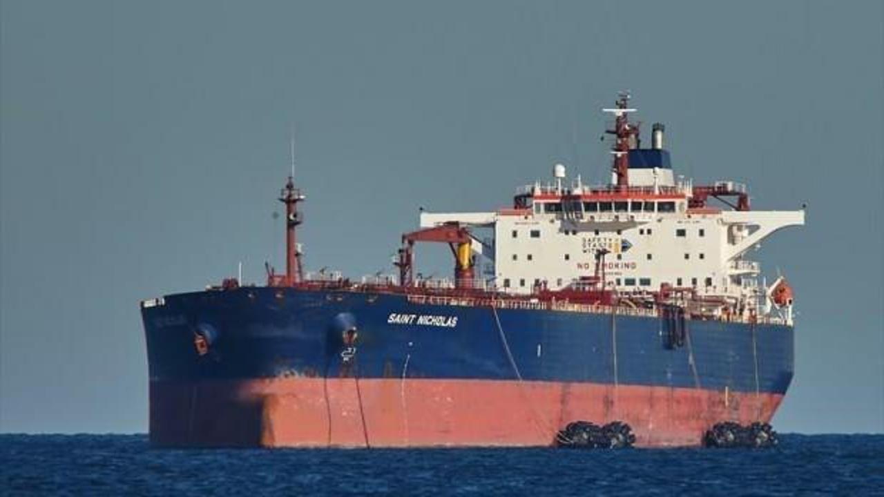 İran, Aliağa'ya petrol taşıyan gemiye el koydu