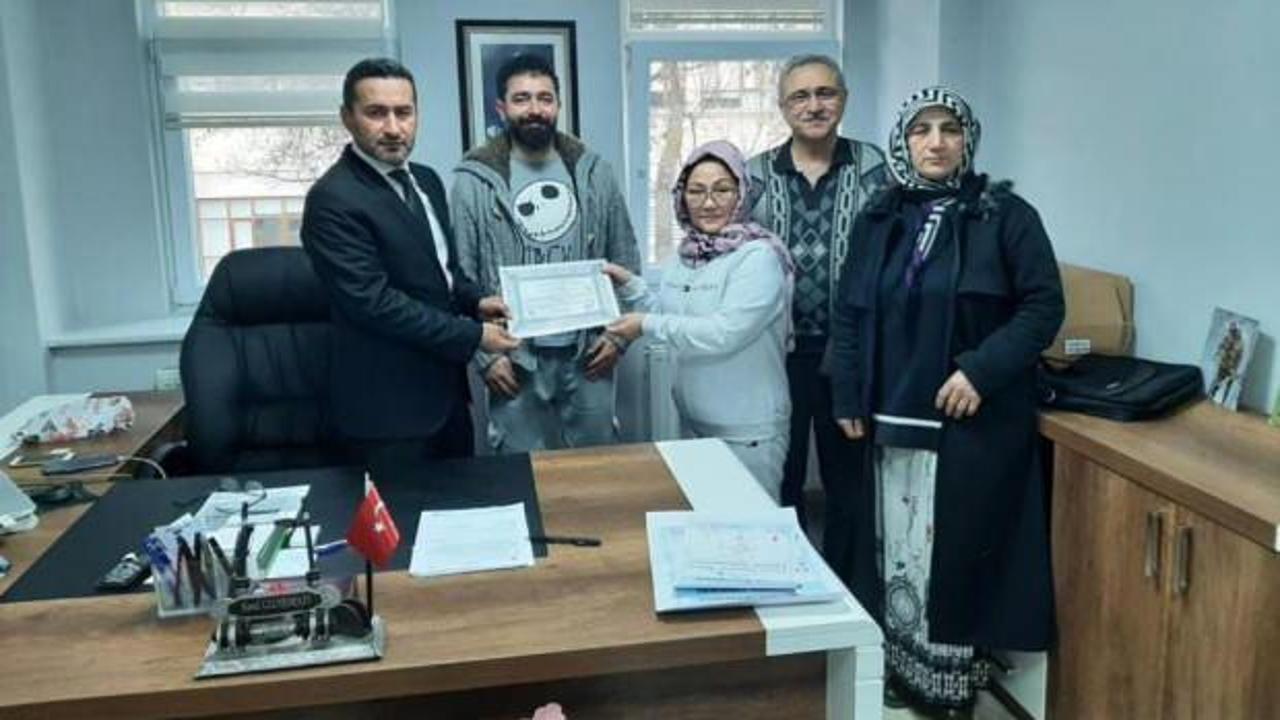 Moğolistanlı kadın Eskişehir’de Müslüman oldu