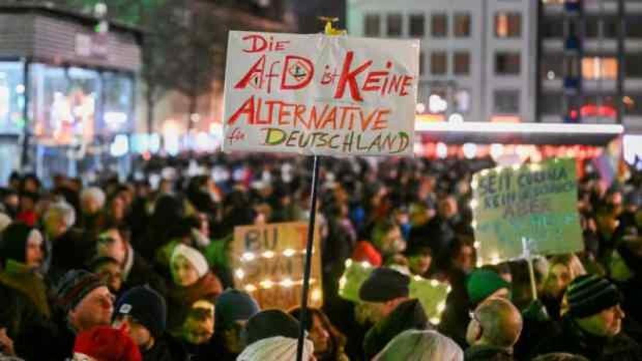 Almanların aklındaki tek soru. Aşırı sağ neden hızla y&uuml;kseliyor?