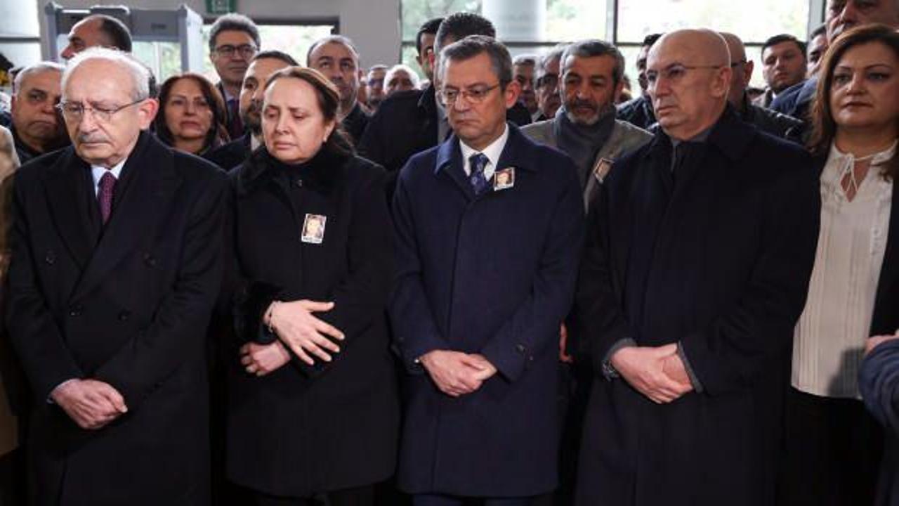 Özel'le Kılıçdaroğlu cenaze töreninde bir araya geldi