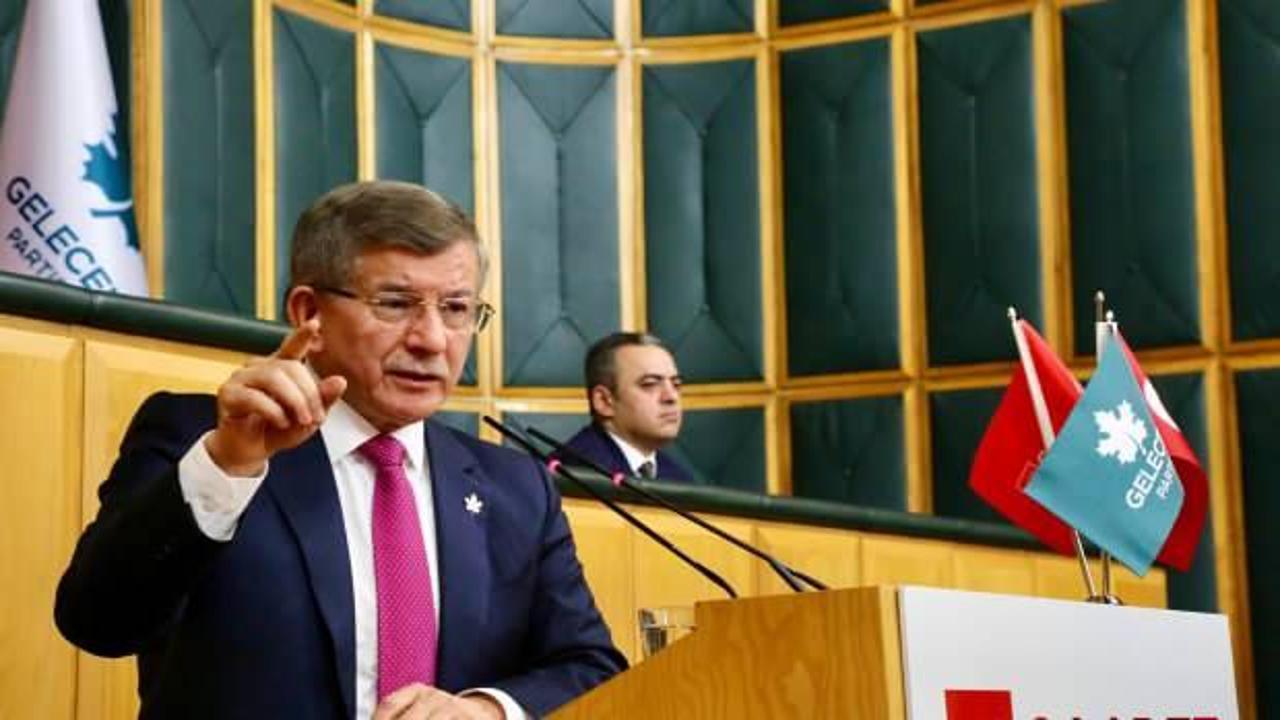 Ahmet Davutoğlu'ndan yerel se&ccedil;im a&ccedil;ıklaması: Saadet Partisi ile ortak gireceğiz