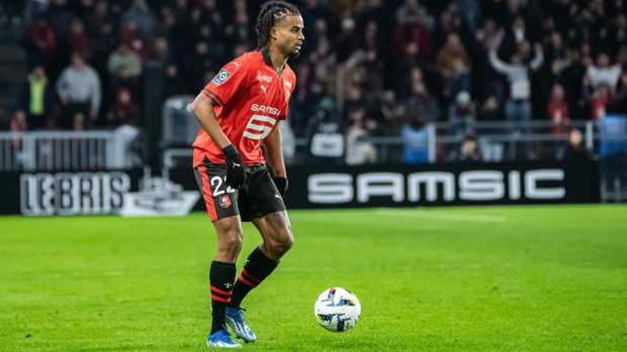 Galatasaray, Sacha Boey'in yerini dolduruyor! anlaşma yakın