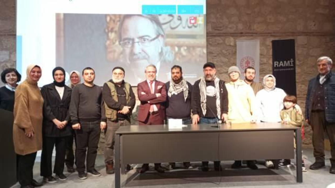 Mustafa Armağan çizgi roman öğrencileriyle bir araya geldi