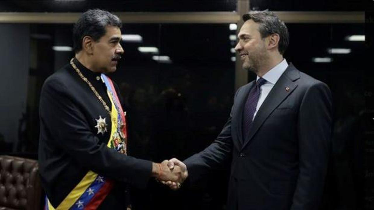 Maduro, Bakan Bayraktar ile görüşmesini "muhteşem" olarak nitelendirdi