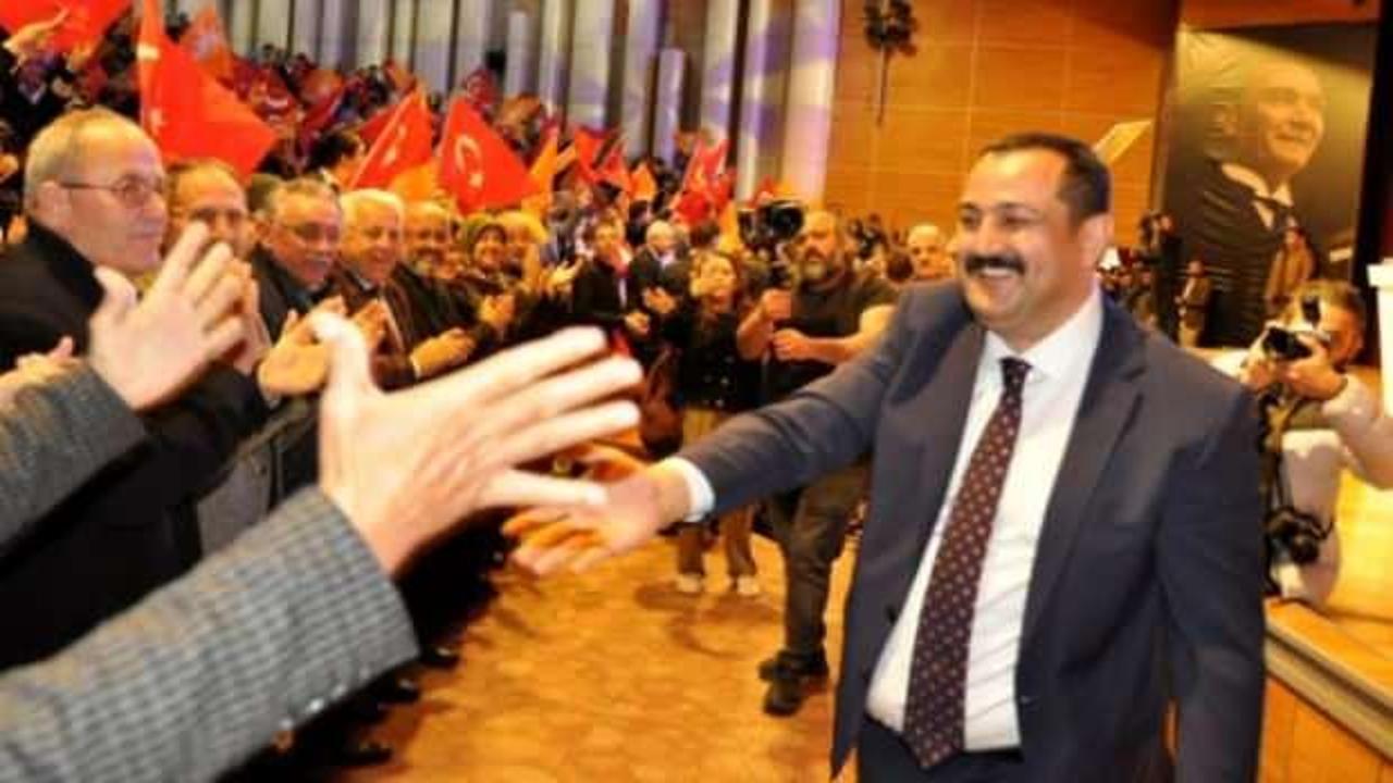 AK Parti Kepez adayı Rıza S&uuml;mer'den g&ouml;vde g&ouml;sterisi! Miting gibi başlangı&ccedil;
