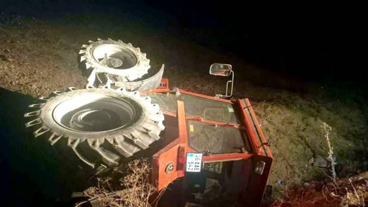 Kars'ta feci kaza: Devrilen traktörün altında kalan sürücü öldü