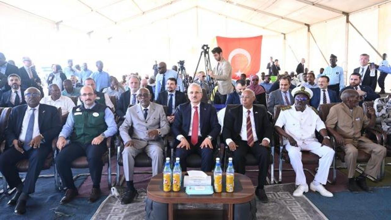 Türkiye'nin inşa ettiği "Cibuti Dostluk  Barajı" açıldı!