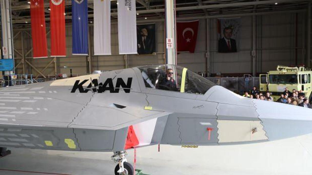 Savunma Sanayii Başkanı Görgün, 'KAAN'ın pilotları ve proje ekibiyle buluştu!