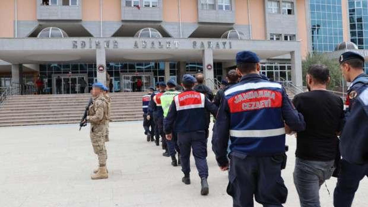 Yunanistan'a kaçmaya çalışan 8 terör şüphelisi yakalandı