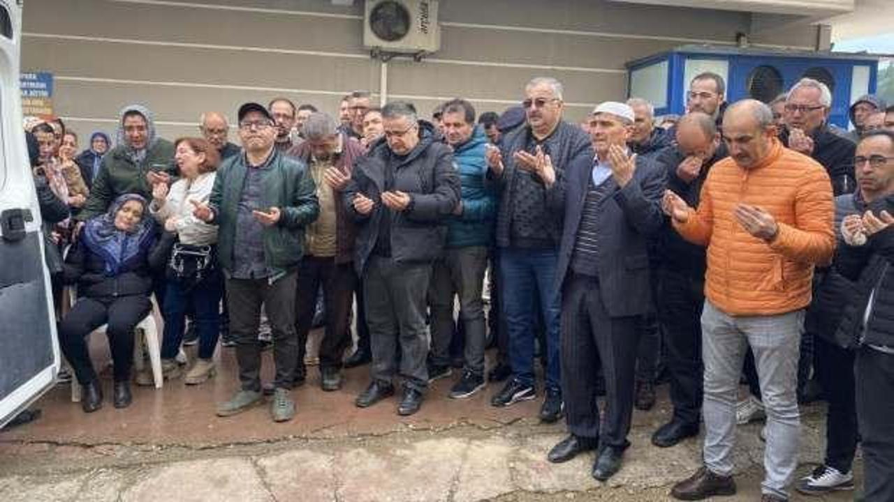 Gen&ccedil; yaşta gelen &ouml;l&uuml;m il&ccedil;eyi yasa boğdu